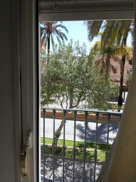 Hotel Real Los Barrios Exterior photo