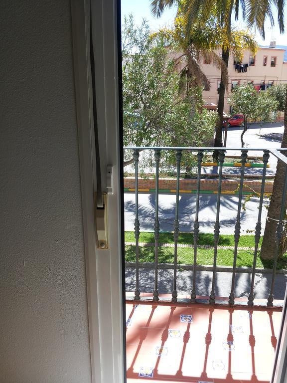 Hotel Real Los Barrios Exterior photo