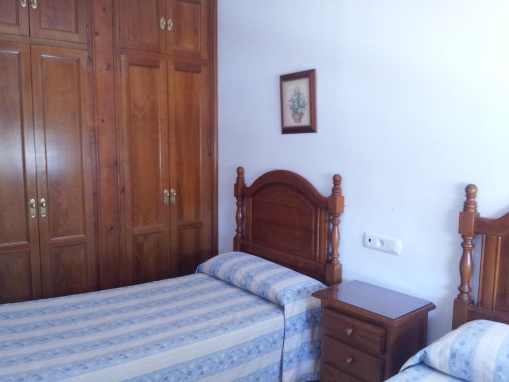 Hotel Real Los Barrios Exterior photo